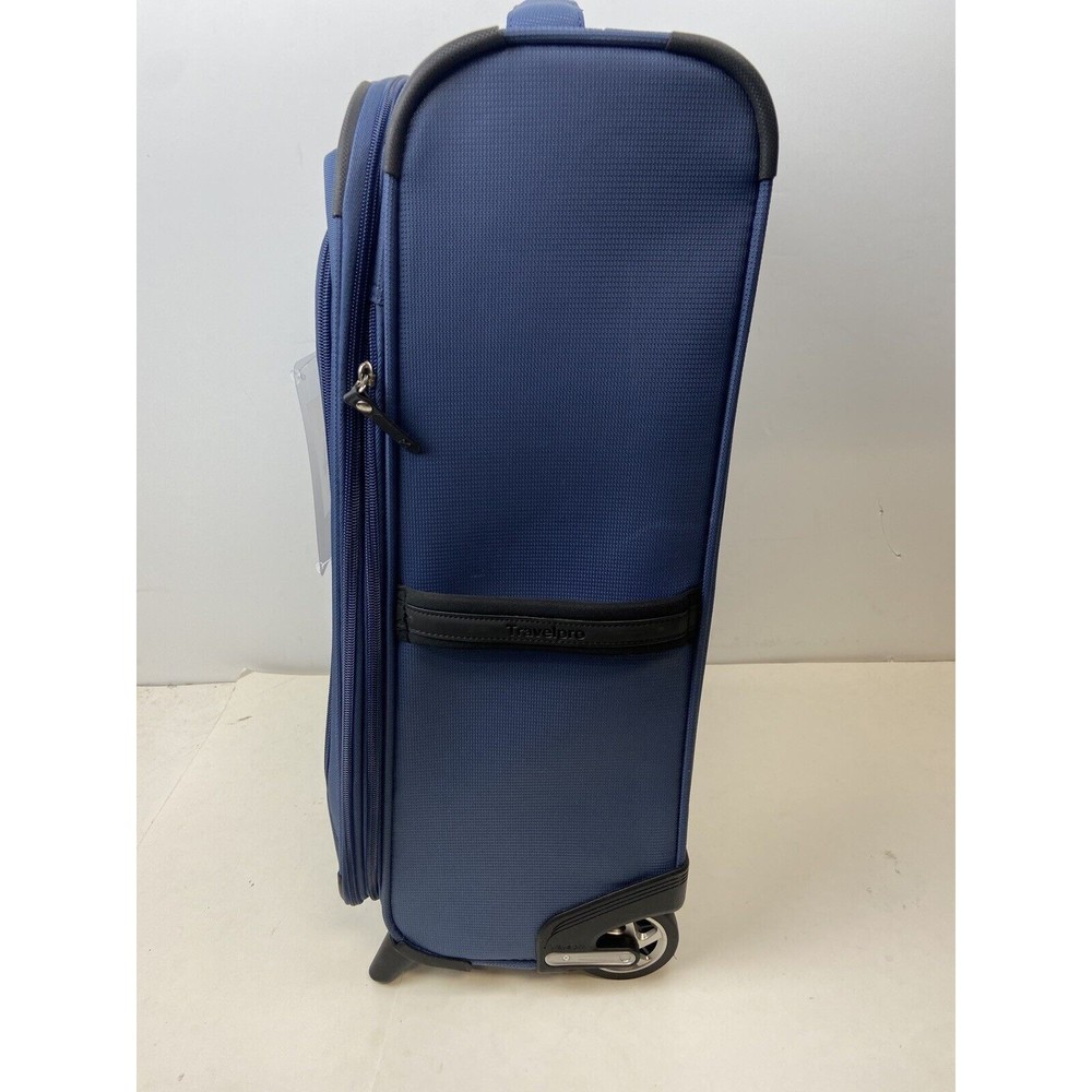 Travelpro Walkabout 5 21" 2-Wheel Expandable Softside Carry-On Suitcase Luggage - Picture 3 of 8